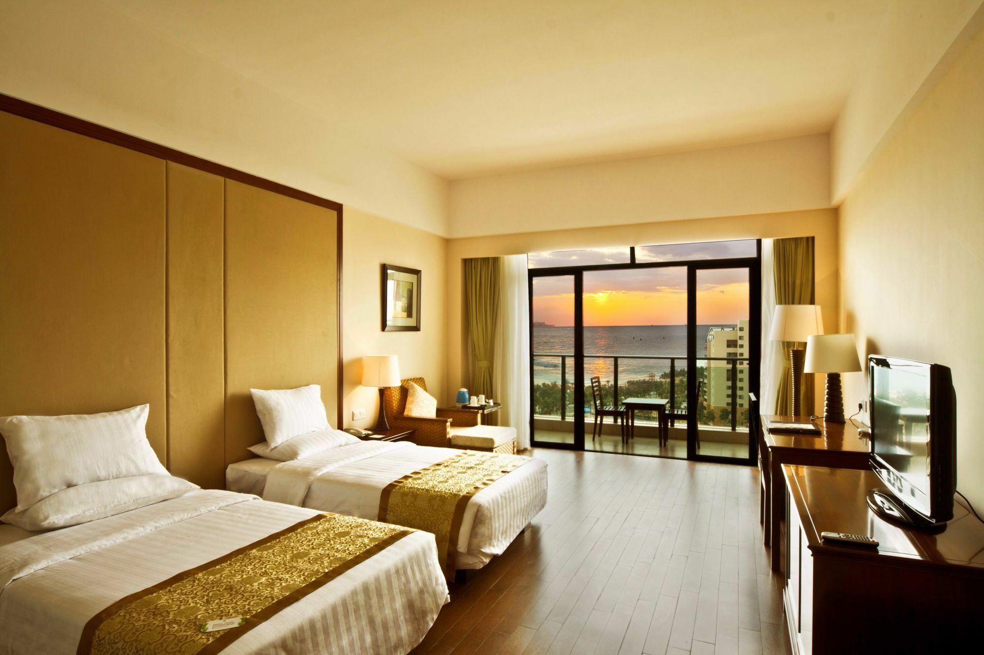 Sisuo Seaview Hotel Sanya Dış mekan fotoğraf