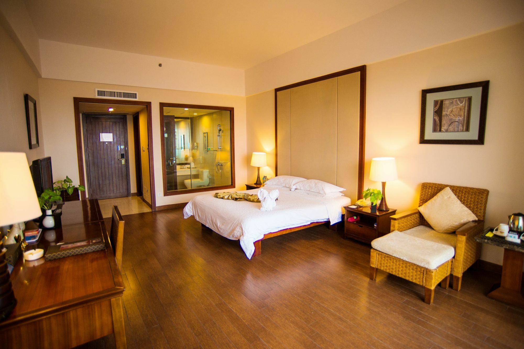 Sisuo Seaview Hotel Sanya Dış mekan fotoğraf